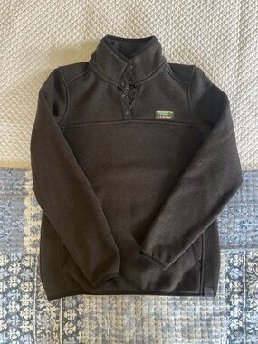 L.L. Bean women's Black Quarter-Snap Fleece Pullover